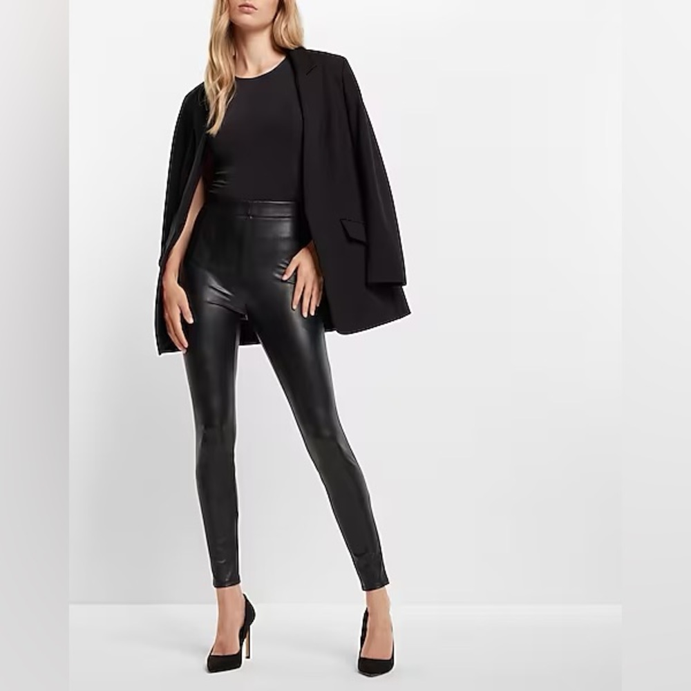 NWOT Express High Waited Faux Leather Leggings - Size XS